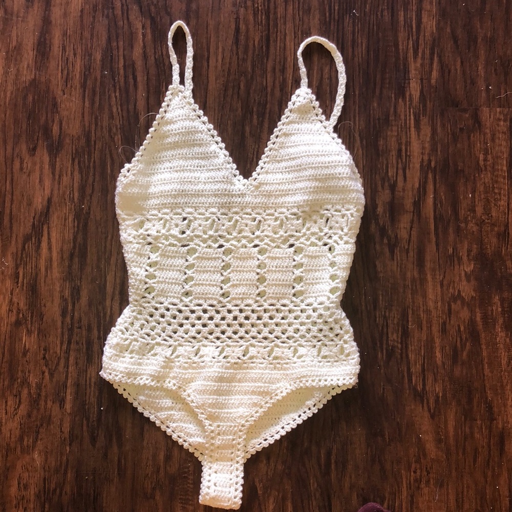 Knitted body suit